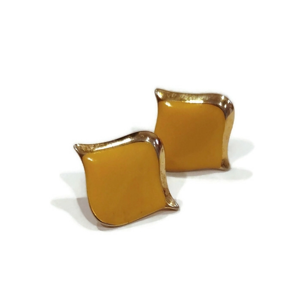 Mod enamel Mustard Yellow Pierced Earrings